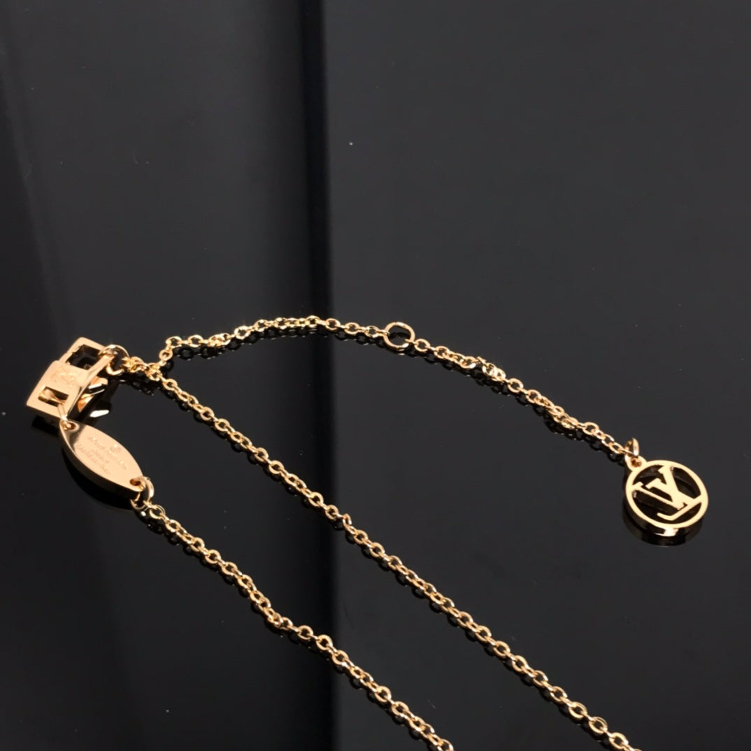 [AM]COLOR BLOSSOM PINK MOP SUN GOLD NECKLACE