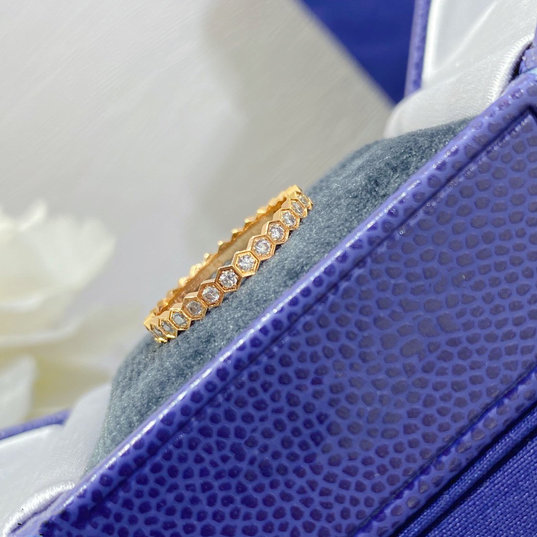 [AM]BEE LOVE DIAMOND PAVED SMALL RING