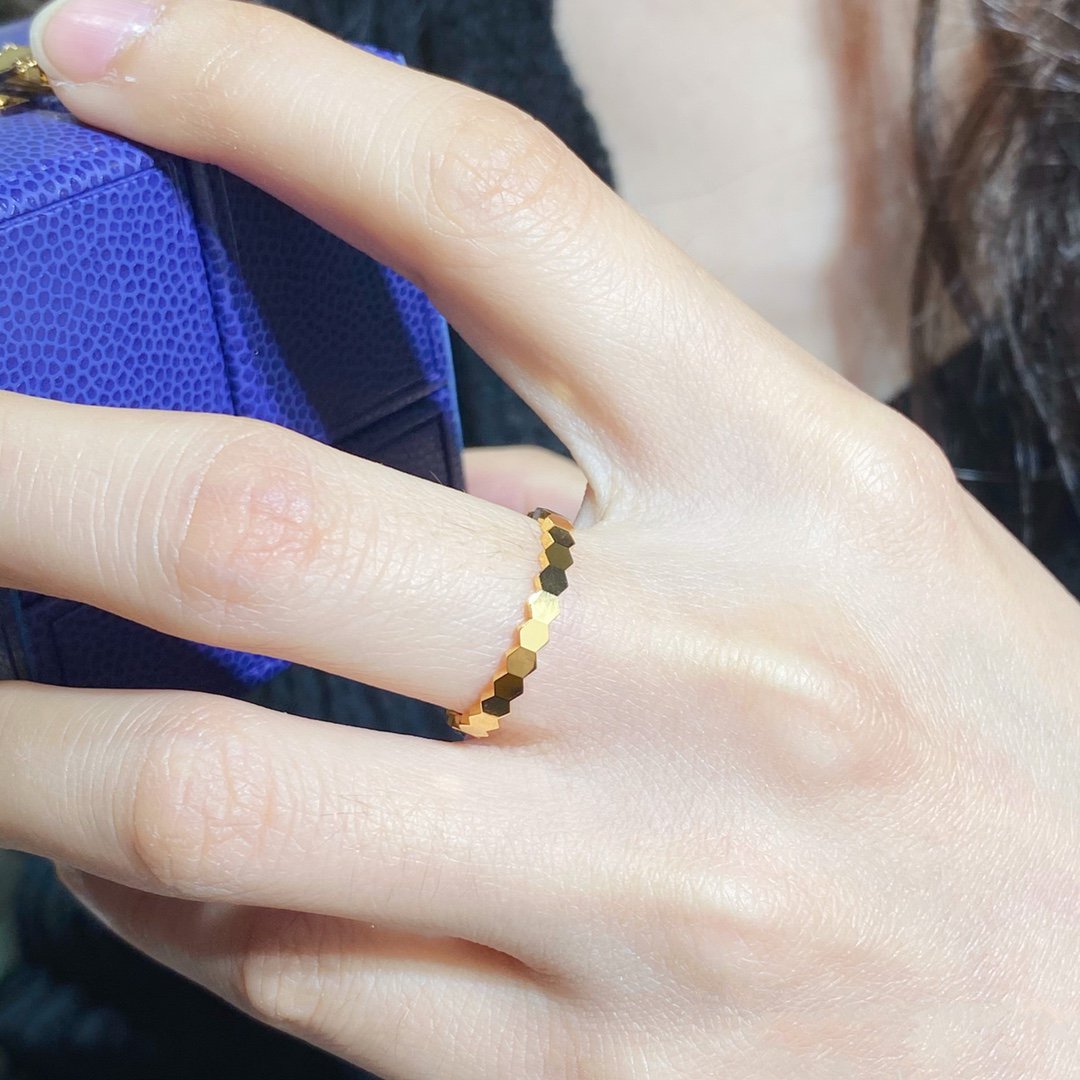 [AM]BEE LOVE SMALL RING