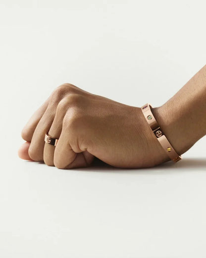[AM]CLASSIC 6.1MM LOVE BRACELET 10-DIAMOND FULL PAVÉ