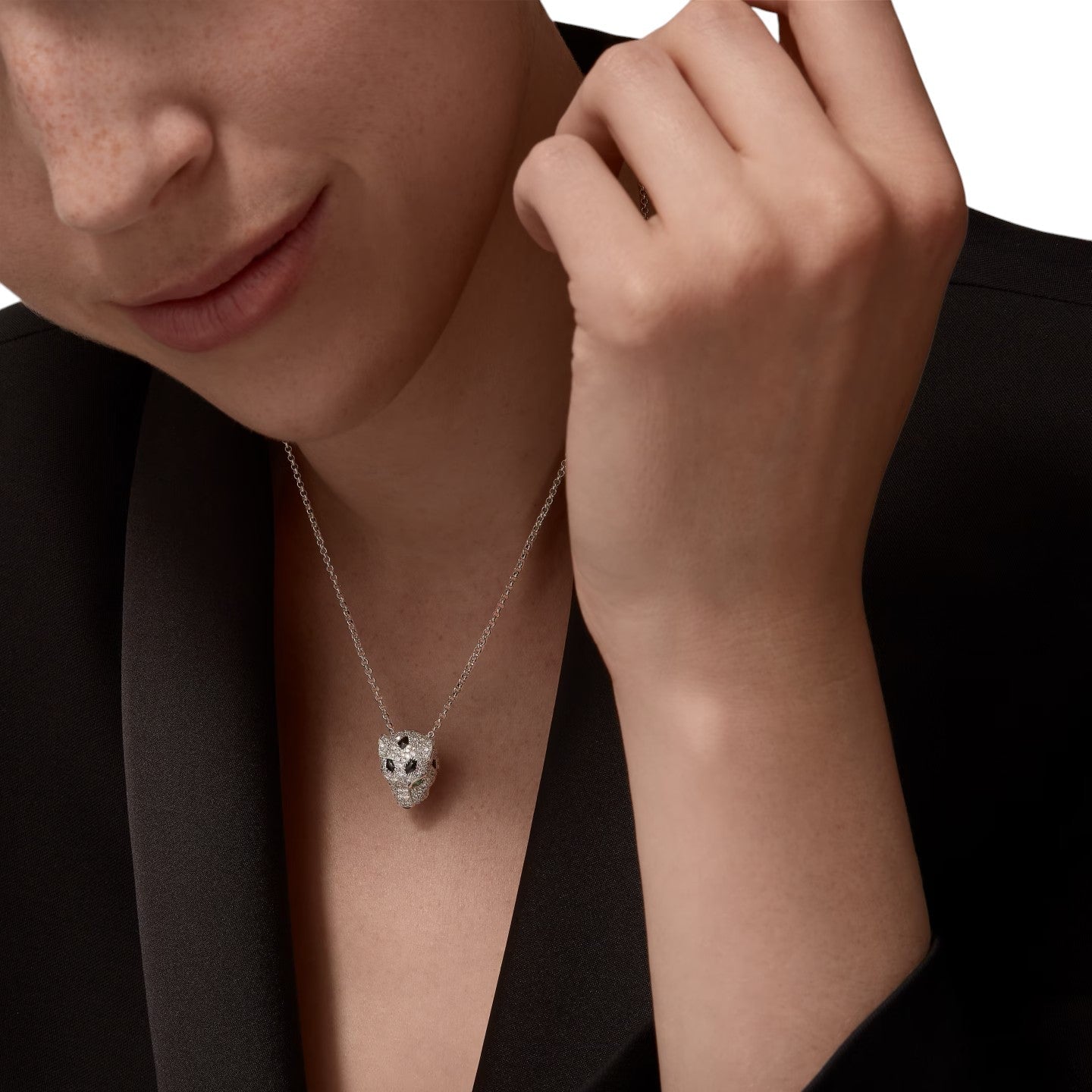 [AM]LEOPARD HEAD FULL PAVÉ DIAMOND PENDANT NECKLACE