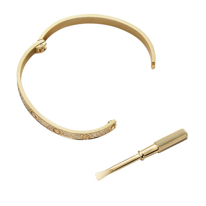 [AM]CLASSIC 6.1MM LOVE BANGLE - FULL PAVÉ