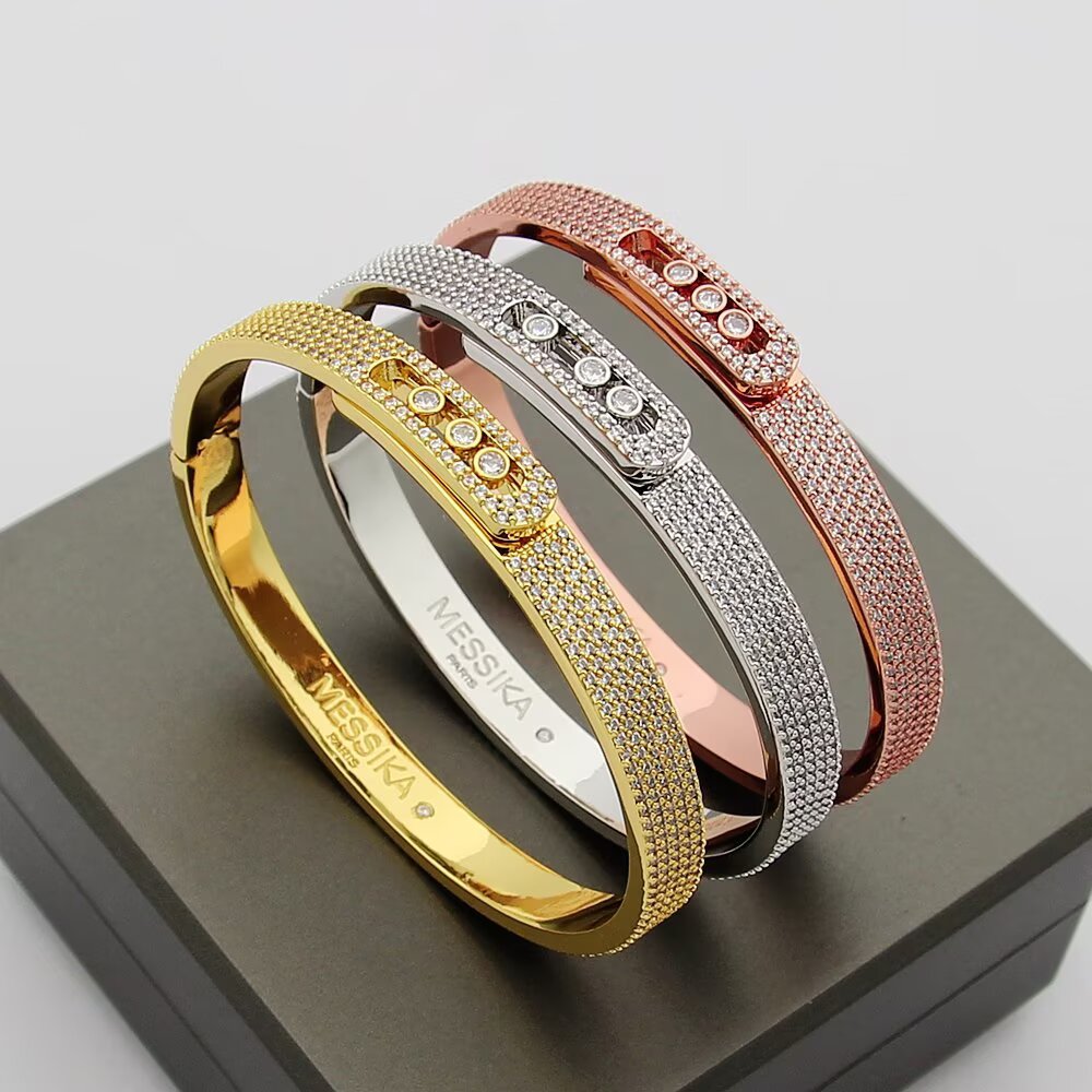[AM]MOVE NOA FULL-PAVÉ DIAMOND BANGLE BRACELET