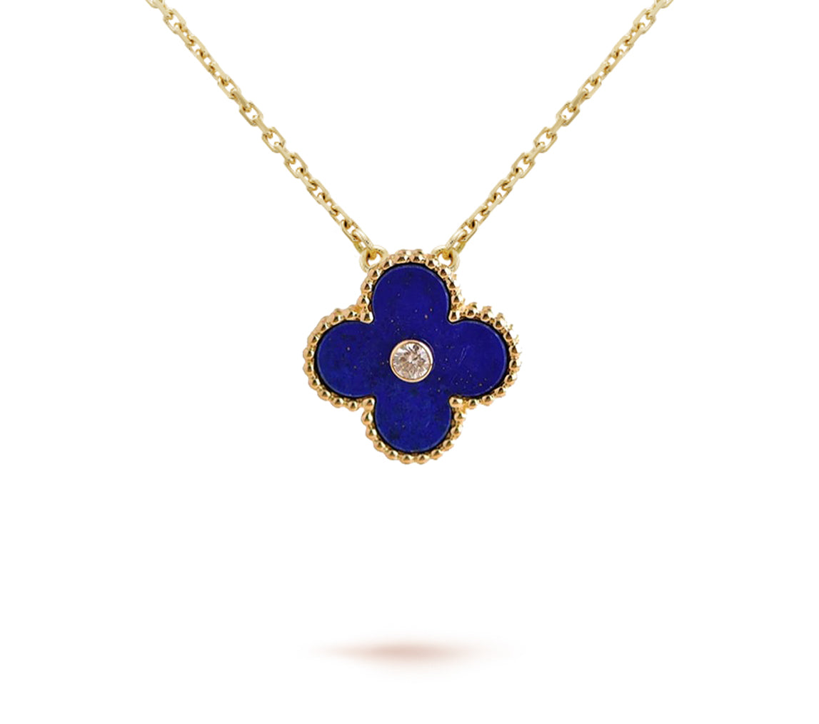 [AM]LIMITED EDITION CHRISTMAS CLOVER FLOWER NECKLACE - 15MM ANNUAL COLLECTIBLE PENDANT