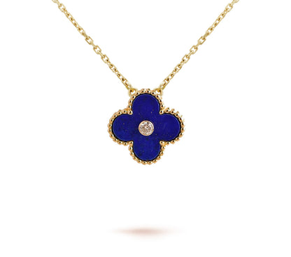 [AM]LIMITED EDITION CHRISTMAS CLOVER FLOWER NECKLACE - 15MM ANNUAL COLLECTIBLE PENDANT