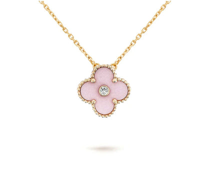 [AM]LIMITED EDITION CHRISTMAS CLOVER FLOWER NECKLACE - 15MM ANNUAL COLLECTIBLE PENDANT