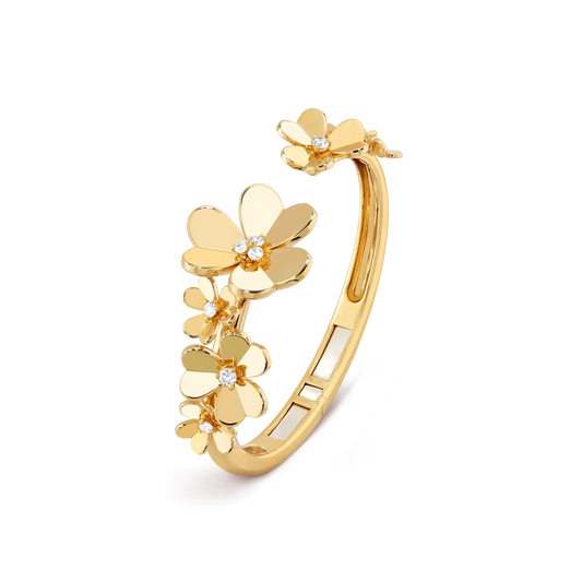 [AM]LUMINOUS BLOSSOM OPEN BANGLE