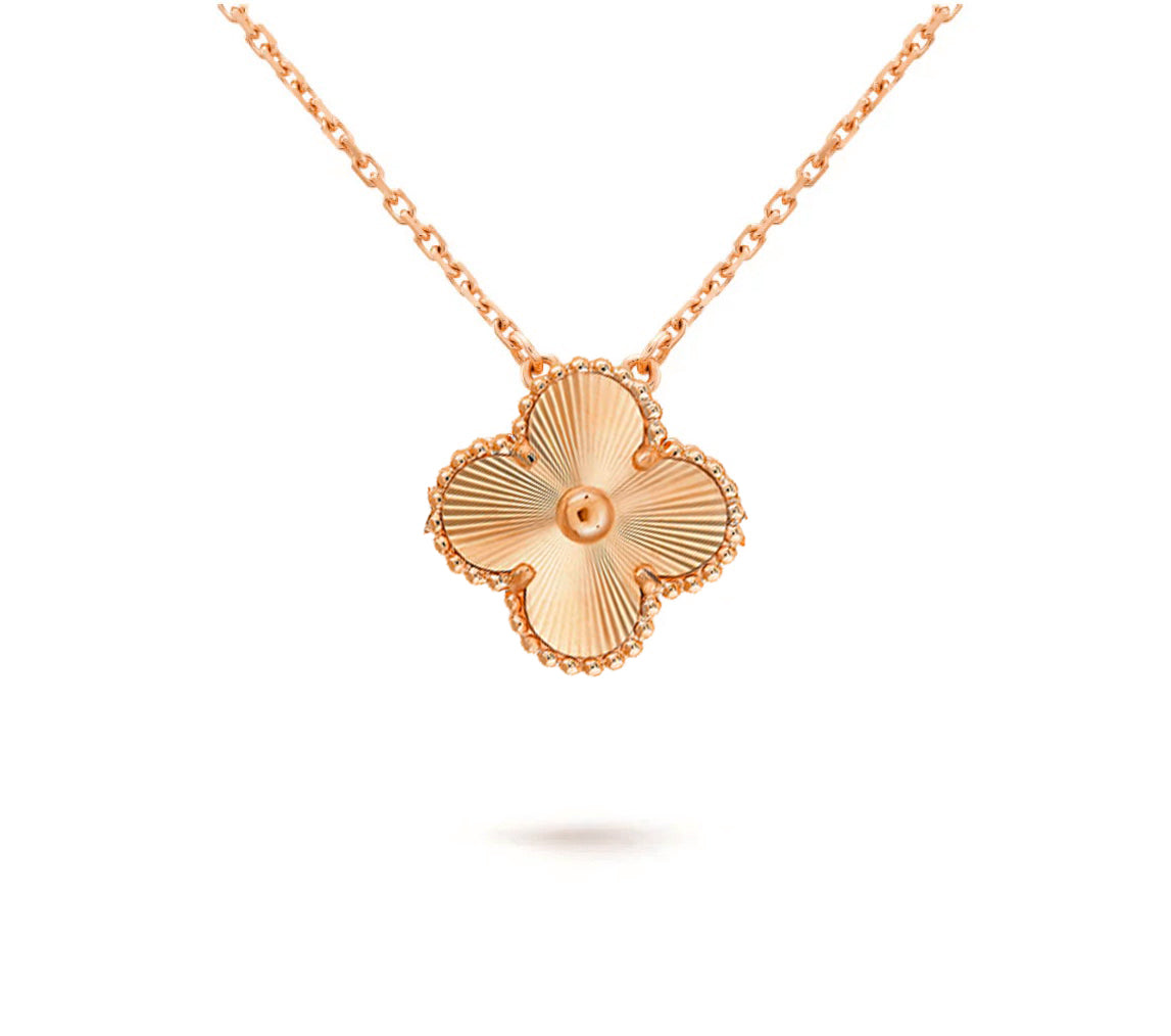 [AM]15MM CLOVER FLOWER PENDANT NECKLACE COLLECTION