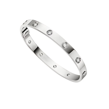 [AM]CLASSIC 6.1MM LOVE SINGLE-SCREW CLOSURE BANGLE - 10-DIAMOND