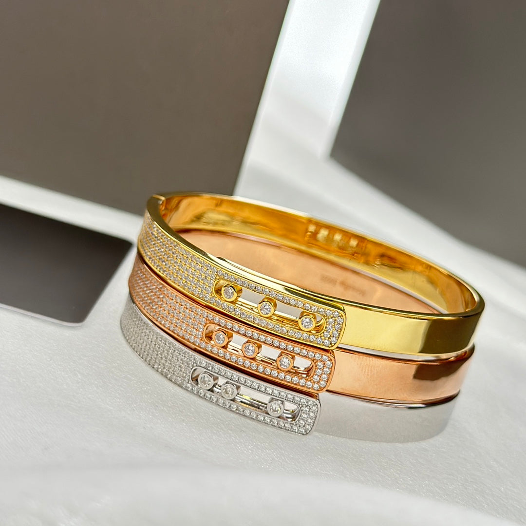 [AM]MOVE NOA PAVÉ DIAMOND BANGLE BRACELET
