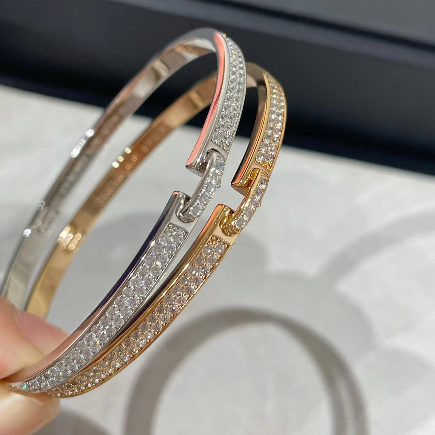 [AM]LIENS VIDENCE DIAMOND PAVED BRACELET
