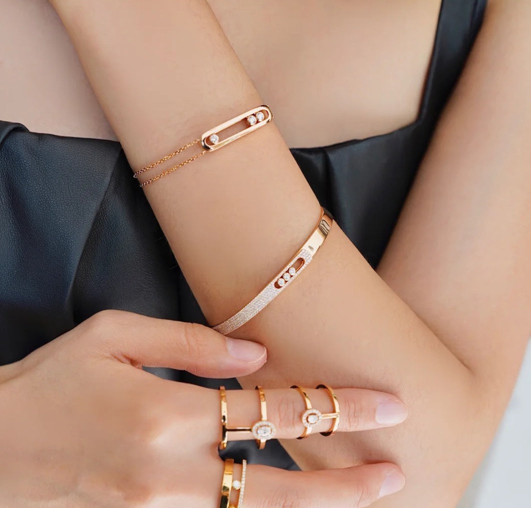 [AM]MOVE NOA PAVÉ DIAMOND BANGLE BRACELET