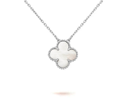 [AM]15MM CLOVER FLOWER PENDANT NECKLACE WHITE GOLD COLLECTION