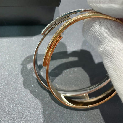 [AM]MOVE NOA PAVÉ DIAMOND BANGLE BRACELET