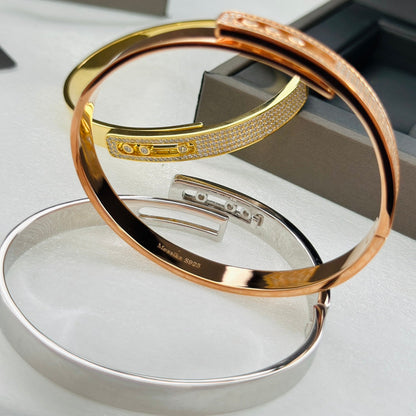 [AM]MOVE NOA PAVÉ DIAMOND BANGLE BRACELET