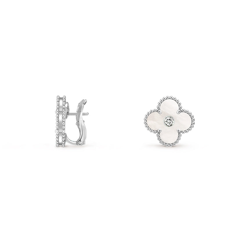 [AM]15MM CLOVER FLOWER STUD EARRINGS DIAMOND-WHITE GOLD COLLECTION