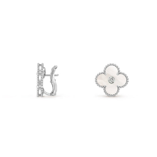 [AM]15MM CLOVER FLOWER STUD EARRINGS DIAMOND-WHITE GOLD COLLECTION
