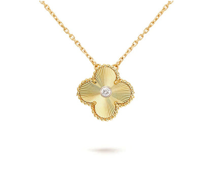 [AM]15MM CLOVER FLOWER DIAMOND PENDANT NECKLACE COLLECTION