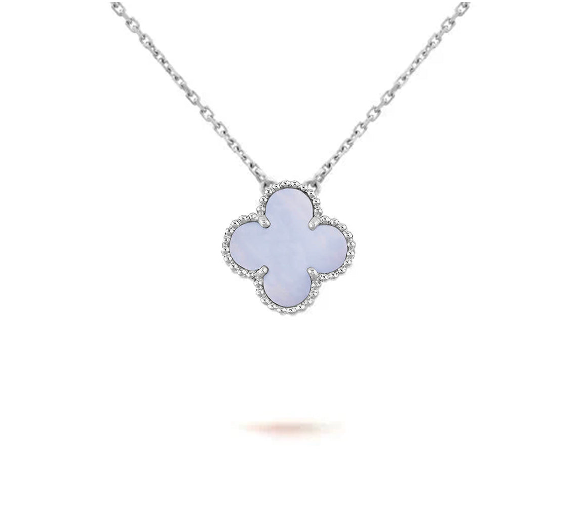[AM]15MM CLOVER FLOWER PENDANT NECKLACE WHITE GOLD COLLECTION