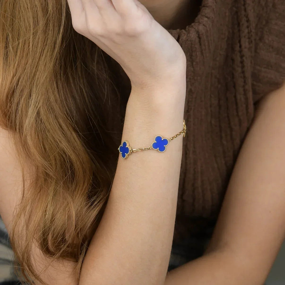 [AM]LUCKY CLOVER 5-MOTIF BRACELET - BLUE AGATE COLLECTION