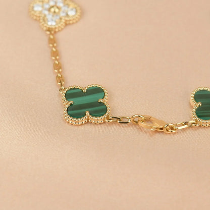 [AM]LUCKY CLOVER 5-MOTIF BRACELET - MALACHITE COLLECTION