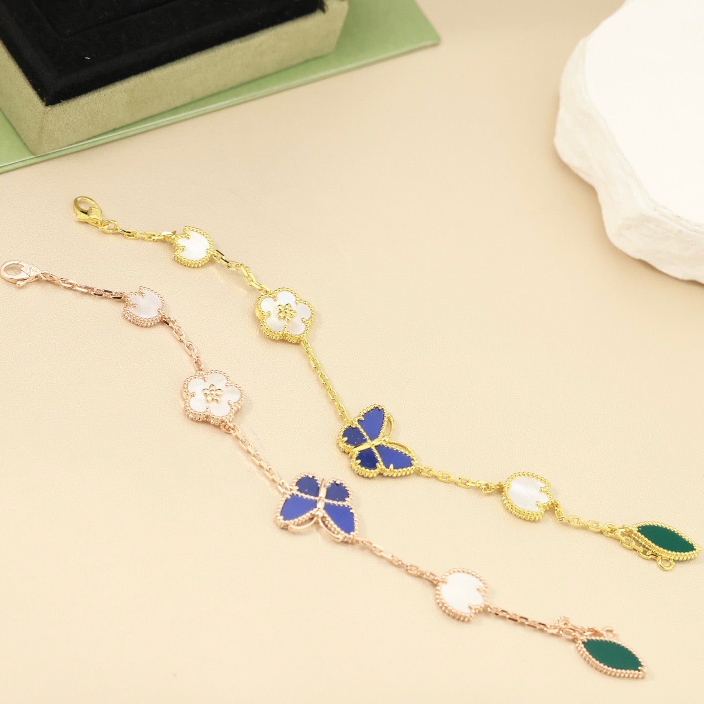 [AM]SPRING ENCHANTMENT BUTTERFLY & FLORAL CHARM BRACELET