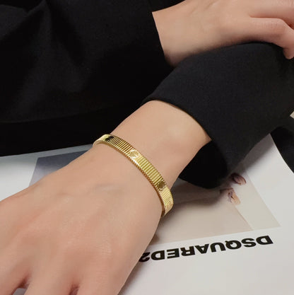 [AM]LOVE UNLIMITED BRACELET