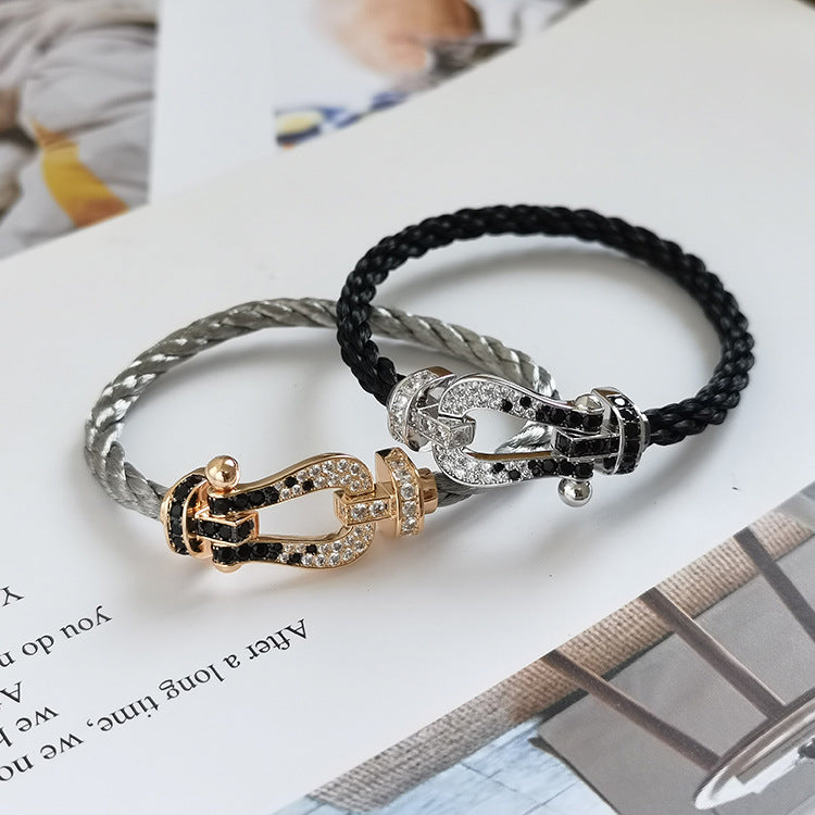 [AM]FORCE LARGE HORSESHOE BLACK & WHITE DIAMOND BRACELET - ROSE GOLD