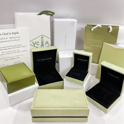 [AM]CLOVER BRAND JEWELRY BOX