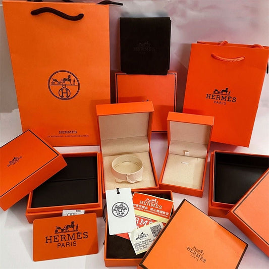 [AM]HM BRACELET NECKLACE RING BOX GIFT BAG