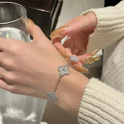 [AM]LUCKY CLOVER 5-MOTIF BRACELET - PURPLE CHALCEDONY COLLECTION