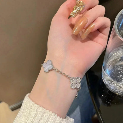 [AM]LUCKY CLOVER 5-MOTIF BRACELET - PURPLE CHALCEDONY COLLECTION