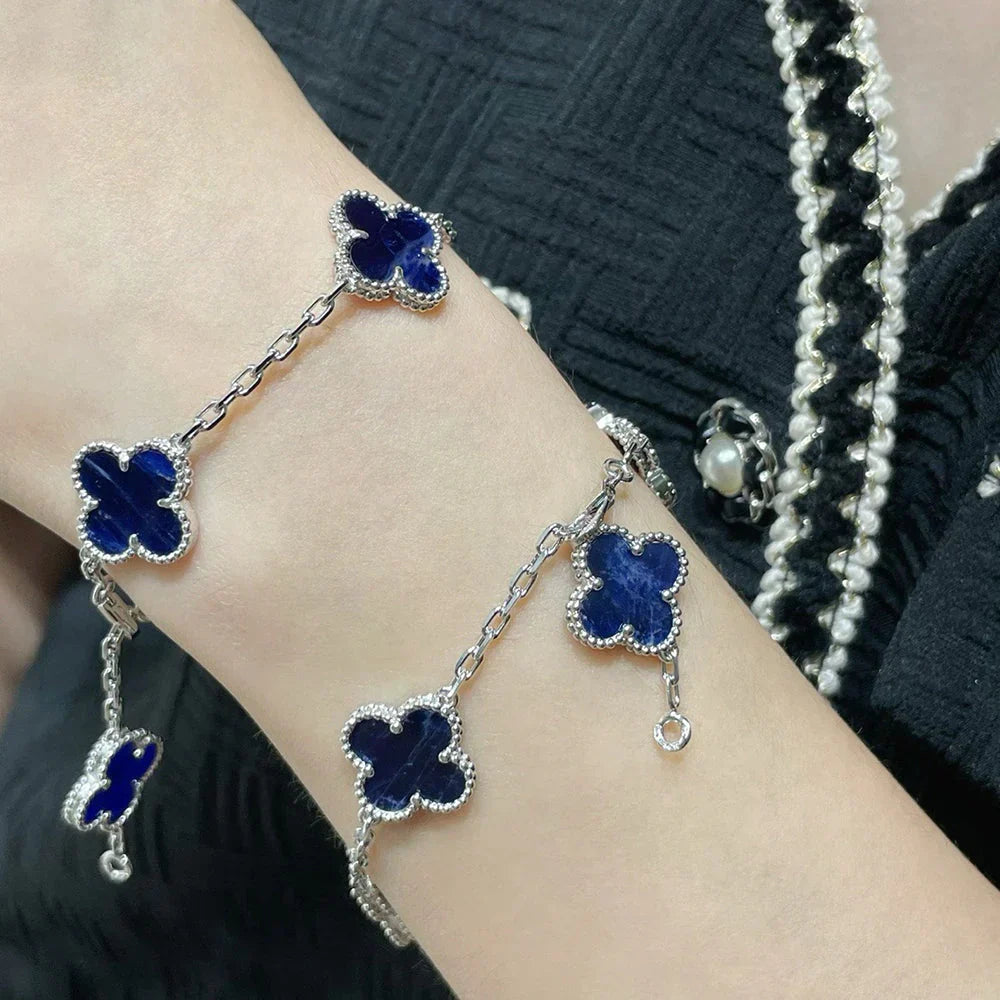 [AM]LUCKY CLOVER 5-MOTIF BRACELET - PIETERSITE COLLECTION