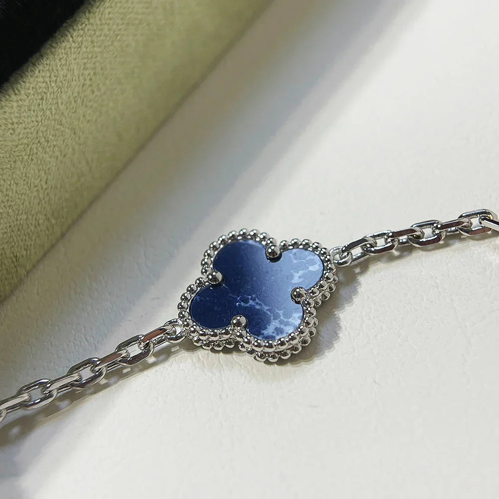 [AM]LUCKY CLOVER 5-MOTIF BRACELET - PIETERSITE COLLECTION