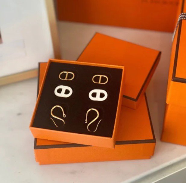 [AM]HM O'MAILLON GOLD EARRINGS