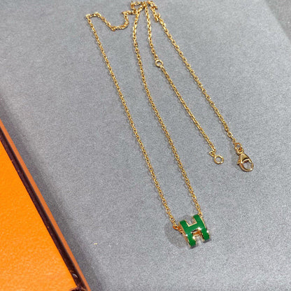 [AM]POP H GREEN NECKLACE SILVER AND GOLD