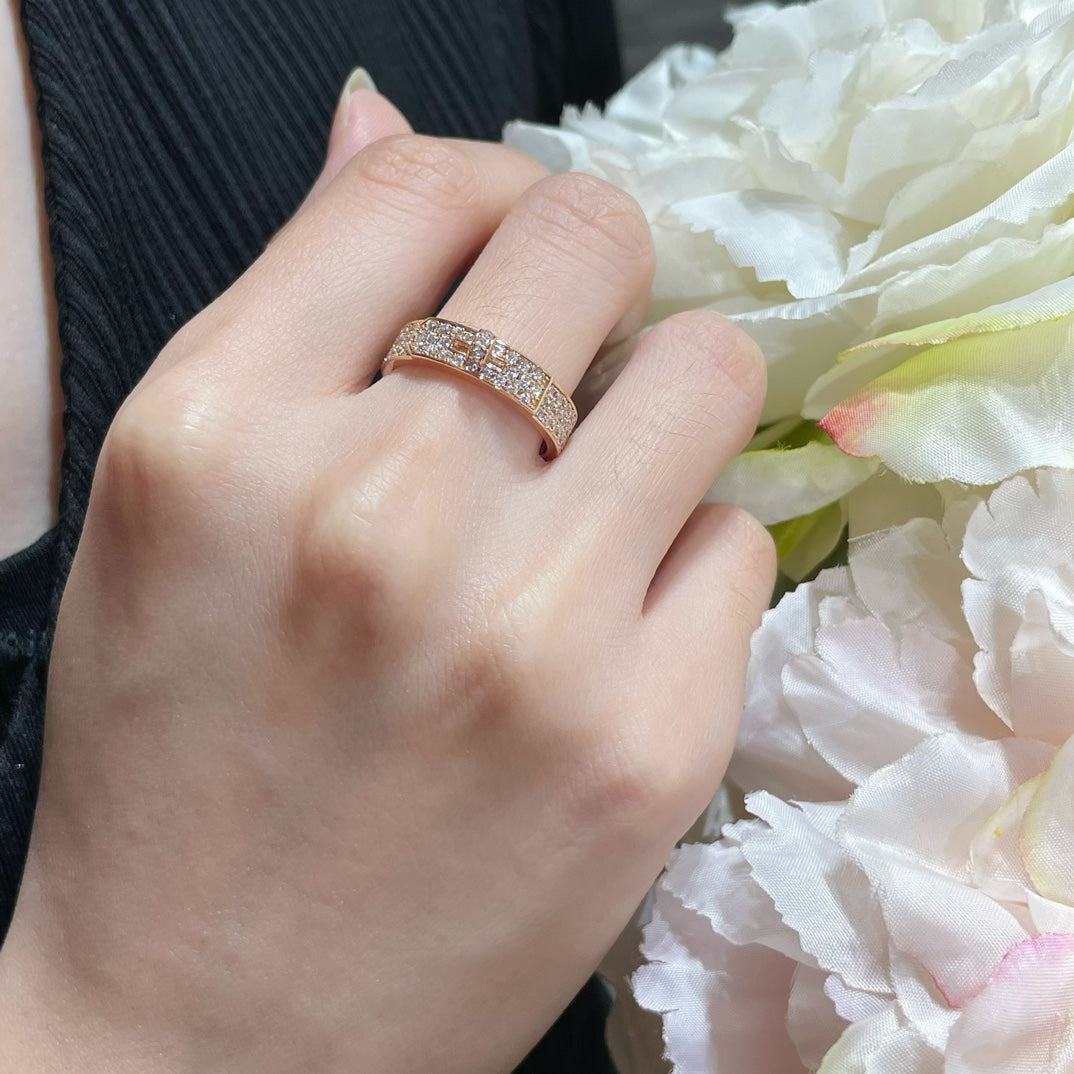 [AM]KELLY ROSE GOLD DIAMOND RING