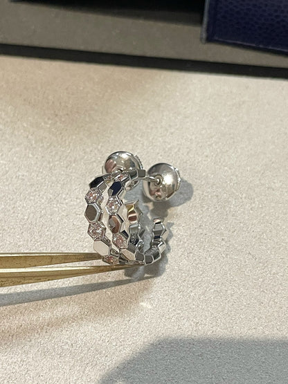 [AM]Hollow Design Four-Leaf Clover Flower Shape Ring