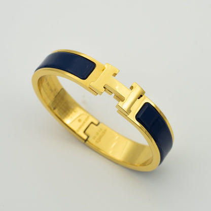 [AM]H BLUE BRACELET