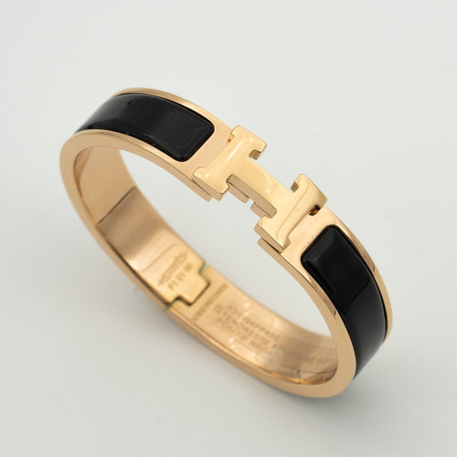[AM]H BLACK BRACELET