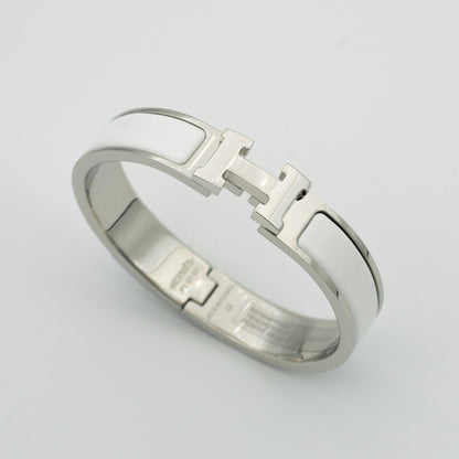 [AM]H WHITE BRACELET