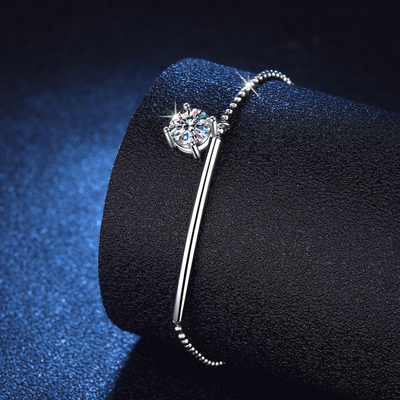 [AM]ELEGANT HALF-MOON CURVE MOISSANITE BRACELET