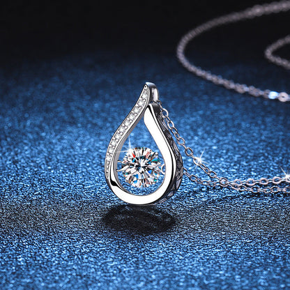 [AM]DANCING WATER DROP MOISSANITE NECKLACE