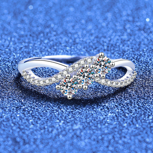 [AM]INTERTWINING LOVE MOISSANITE RING
