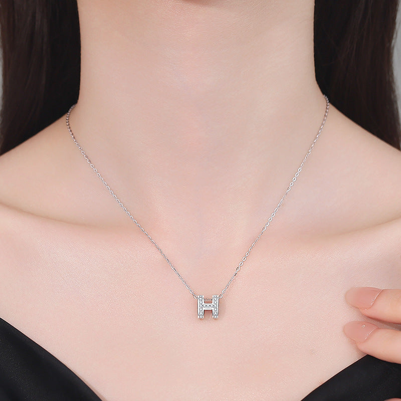 [AM]FULL-PAVE "H" MOISSANITE PENDANT NECKLACE
