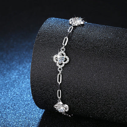 [AM]TRIPLE-CLOVER MOISSANITE BRACELET