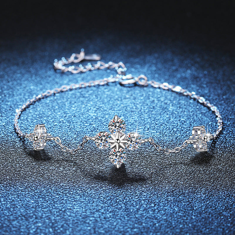[AM]CLOVER LUCKY CHARM MOISSANITE BRACELET