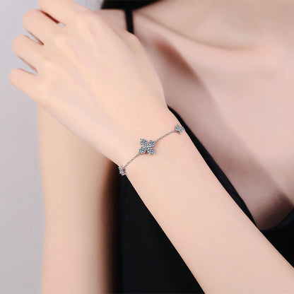 [AM]CLOVER LUCKY CHARM MOISSANITE BRACELET