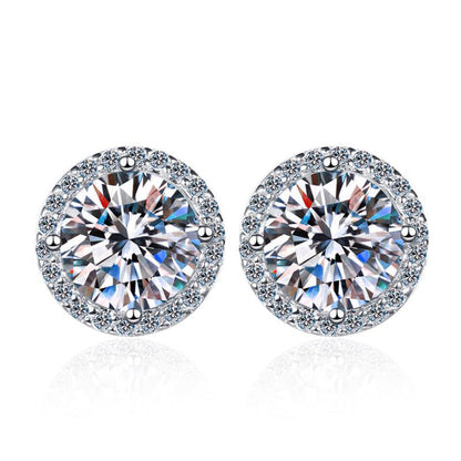 [AM]CLASSIC 4-PRONG ROUND MOISSANITE STUD EARRINGS