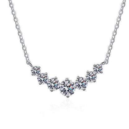 [AM]MINIMALIST CURVED SMILE MOISSANITE NECKLACE